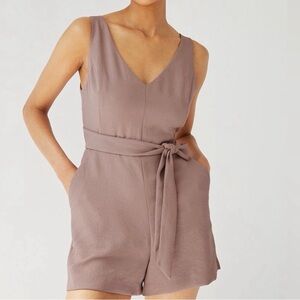 Aritzia Wilfred Écoulement Romper in a dusty mauve color- Size 4